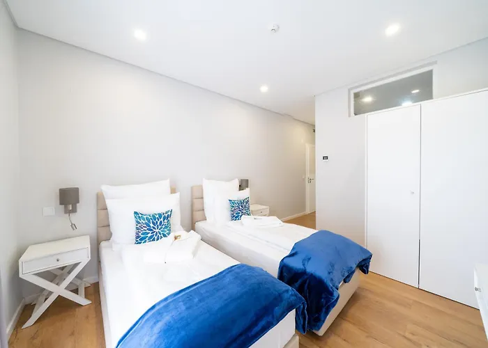 Silver Seahorse Garden Retreat Ii * コンソラサオン